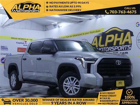 Used 2022 Toyota Tundra SR5 AWD/4WD image 1