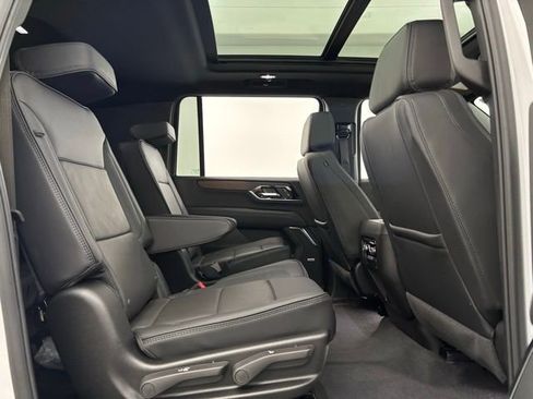 New 2026 GMC Yukon XL Denali w/ Sun & Power Step Package image 38
