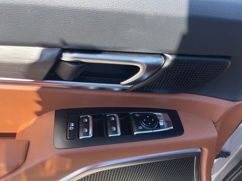 Used 2025 Kia Telluride EX X-Pro image 15