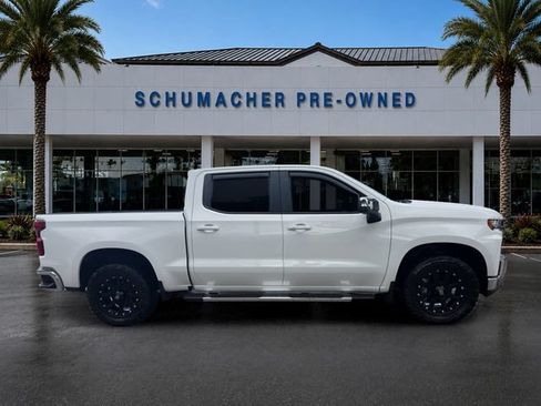 Used 2021 Chevrolet Silverado 1500 LT AWD/4WD image 8