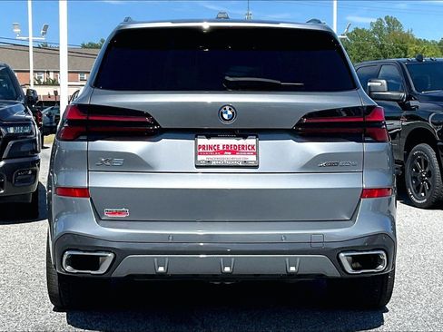 Used 2024 BMW X5 xDrive50e w/ M Sport Package AWD/4WD image 4