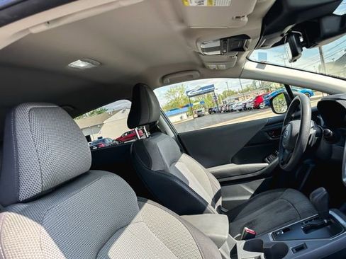 Used 2024 Subaru Crosstrek 2.0i Premium image 25