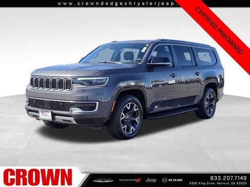 Certified 2024 Jeep Wagoneer L Series III w/ Flexible Seating Group image 3