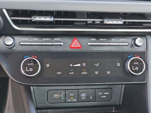 Used 2026 Hyundai Sonata SEL FWD image 25