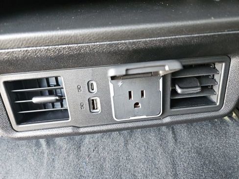 New 2026 GMC Sierra 1500 SLE AWD/4WD image 14