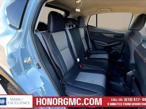 Used 2019 Subaru Crosstrek 2.0i Premium image 24