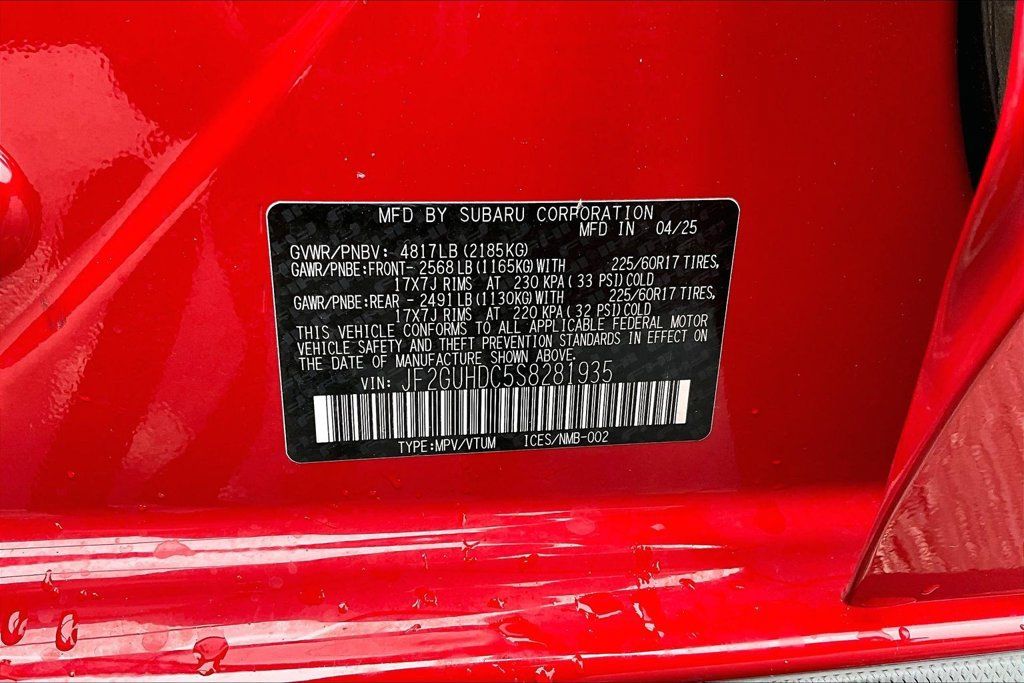 Used 2025 Subaru Crosstrek 2.5i Premium AWD/4WD image 16