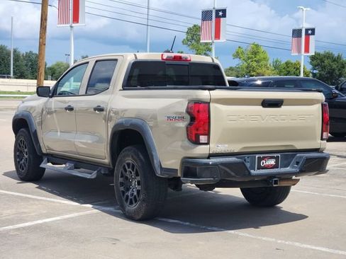 Used 2023 Chevrolet Colorado Trail Boss w/ Advanced Trailering Package AWD/4WD image 5