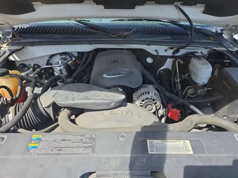Used 2003 Chevrolet Silverado 2500 2WD Regular Cab image 33