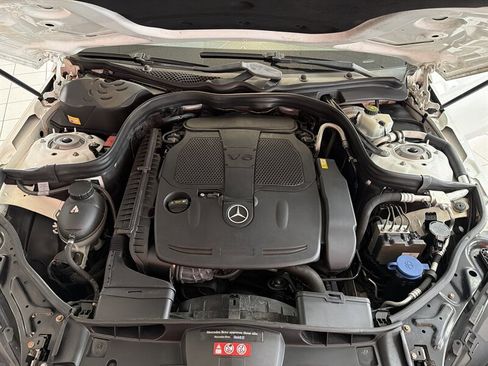 Used 2014 Mercedes-Benz E 350 4MATIC Sedan image 32