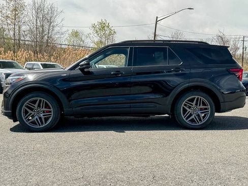New 2026 Ford Explorer ST-Line w/ ST-Line Street Pack AWD/4WD image 6
