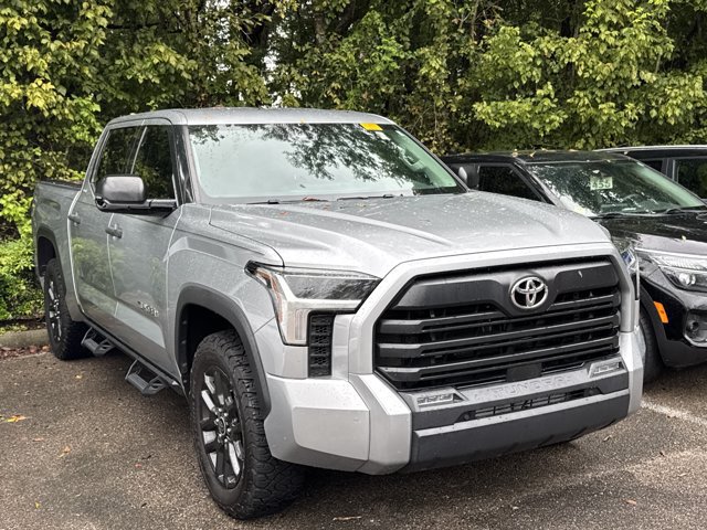 Used 2023 Toyota Tundra SR5 w/ SR5 Convenience Package AWD/4WD image 1