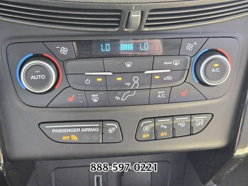 Used 2019 Ford Escape Titanium FWD image 24