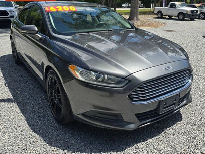 Used 2015 Ford Fusion SE