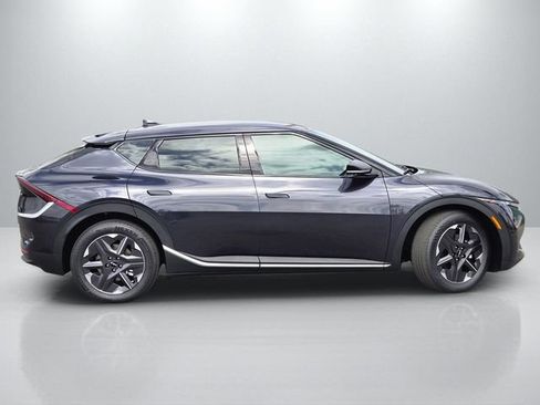 New 2026 Kia EV6 Light RWD image 3