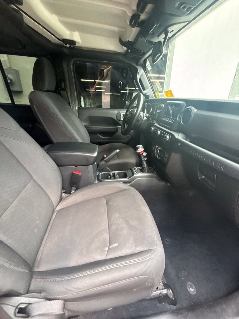 Used 2022 Jeep Wrangler Unlimited Sport AWD/4WD image 24