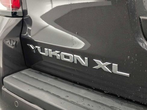 Used 2017 GMC Yukon XL SLT image 14