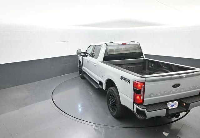 New 2026 Ford F250 Lariat w/ Black Appearance Package AWD/4WD image 28