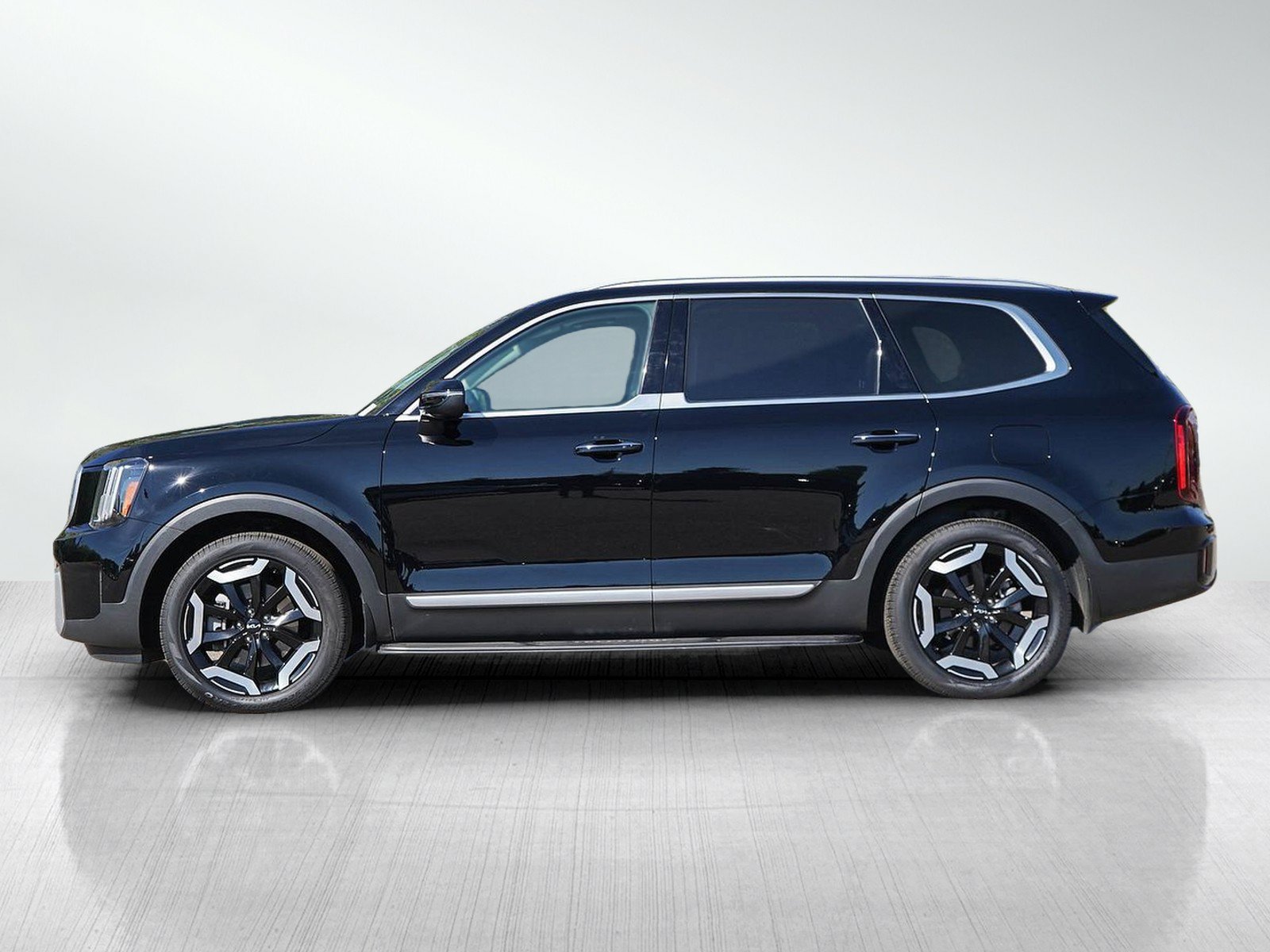 Used 2024 Kia Telluride S w/ S Sunroof Package AWD/4WD image 2