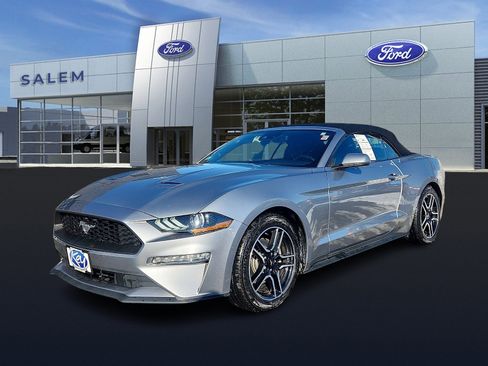 Used 2023 Ford Mustang Premium image 7