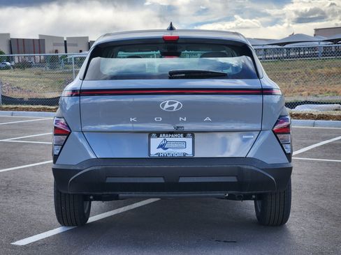 New 2026 Hyundai Kona SE AWD/4WD image 4