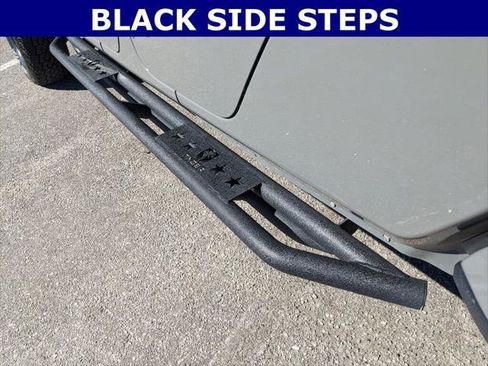 Certified 2022 Jeep Gladiator Willys image 6