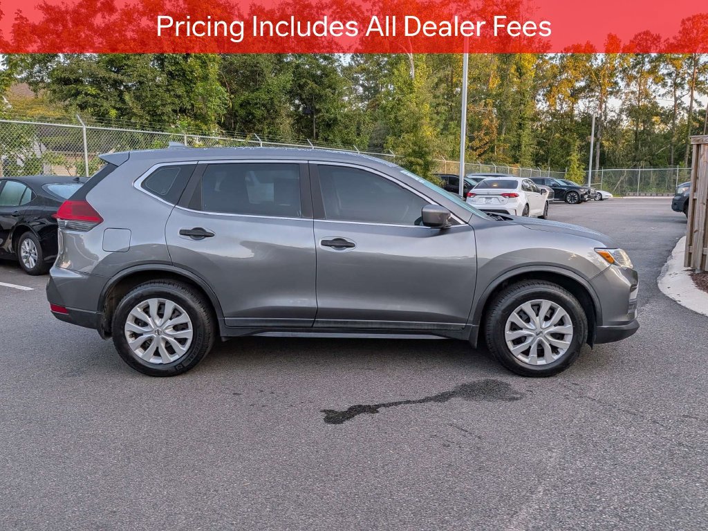 Used 2020 Nissan Rogue S FWD image 3