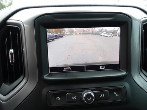 Used 2023 Chevrolet Silverado 1500 Custom image 42