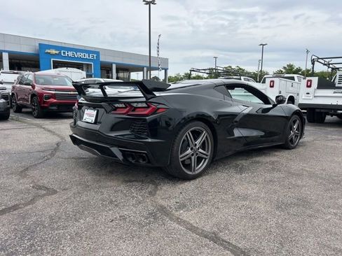 Used 2026 Chevrolet Corvette Stingray Premium Cpe w/ Z51 Performance Package RWD image 3