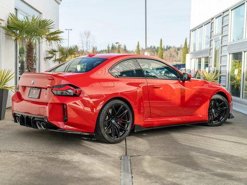 Used 2024 BMW M2 w/ Lighting Package image 9