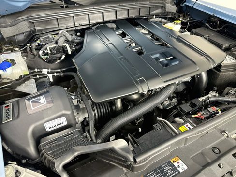 Used 2025 Ford Bronco Badlands AWD/4WD image 34