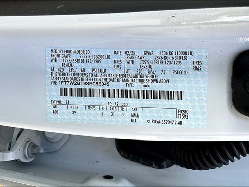 Used 2025 Ford F250 XLT AWD/4WD image 31