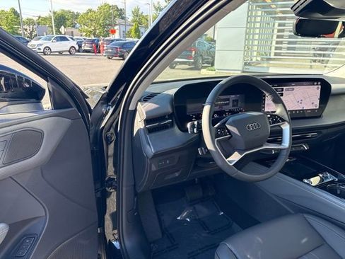 New 2026 Audi Q3 quattro 2.0T AWD/4WD image 10