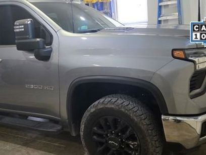 Used 2025 Chevrolet Silverado 2500 LTZ w/ LTZ Plus Package