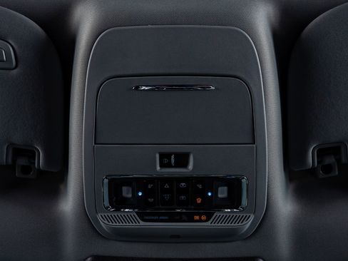 Used 2025 Ford F250 Lariat w/ Lariat Ultimate Package image 28