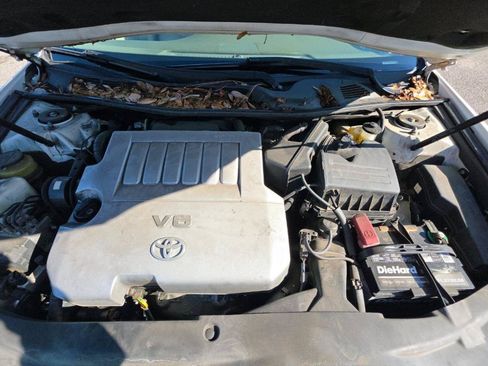 Used 2010 Toyota Avalon Limited FWD image 20
