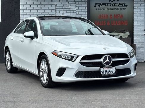 Used 2020 Mercedes-Benz A 220 image 1