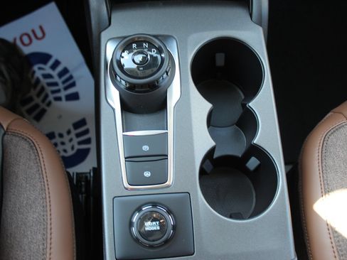 New 2025 Ford Bronco Sport Outer Banks w/ Outer Banks Tech Package+ AWD/4WD image 25