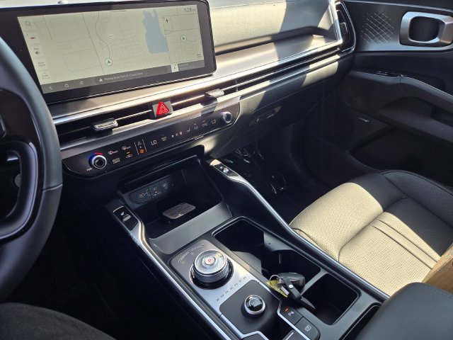 New 2026 Kia Sorento EX FWD image 15