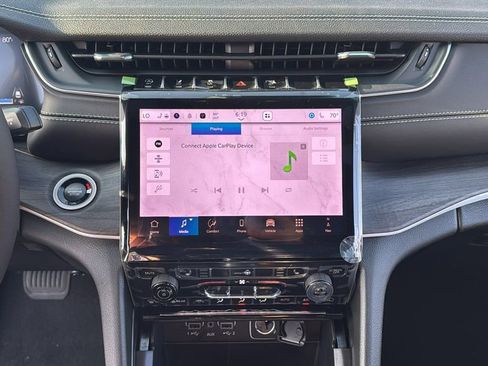 New 2025 Jeep Grand Cherokee L Limited image 28