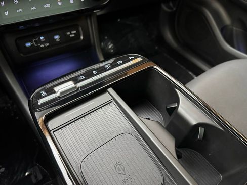 Certified 2025 Hyundai Tucson Limited image 24