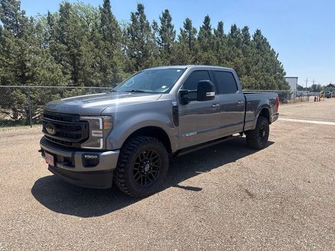 Used 2021 Ford F250 Lariat AWD/4WD image 2