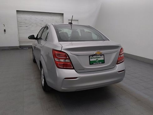 Used 2019 Chevrolet Sonic LT image 5