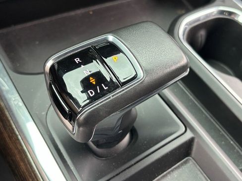 Used 2022 GMC Sierra 1500 Elevation w/ Elevation Premium Package image 29