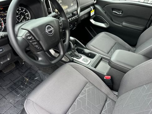 New 2026 Nissan Frontier SV image 11