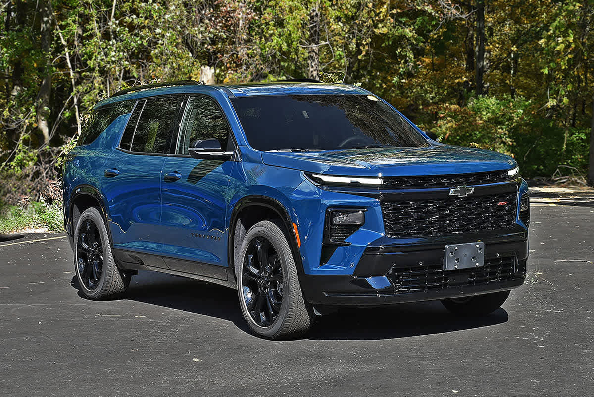 New 2027 Chevrolet Traverse RS AWD/4WD image 4