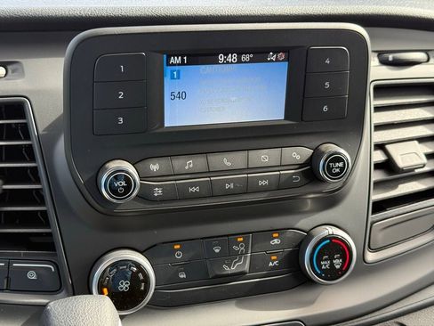 New 2025 Ford Transit 250 148 Medium Roof image 22