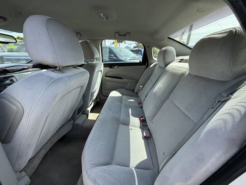 Used 2013 Chevrolet Impala LT image 16
