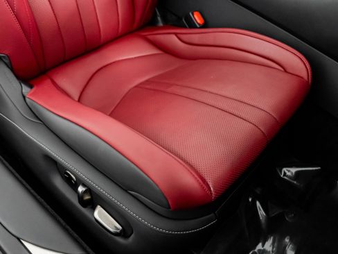 Used 2024 Lexus LC 500 Convertible image 29