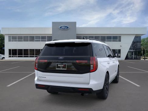 New 2026 Ford Expedition Platinum w/ Stealth Appearance Package image 8